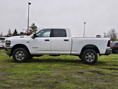 New 2025 RAM 3500 Big Horn image 5