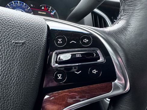 Used 2020 Cadillac Escalade Luxury image 23