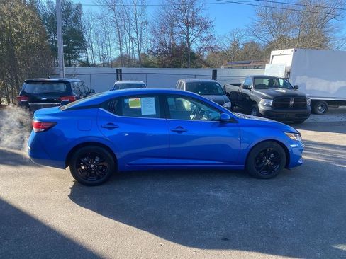 Used 2022 Nissan Sentra SV w/ All-Weather Package image 4