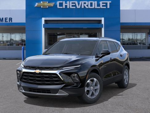New 2026 Chevrolet Blazer LT image 6