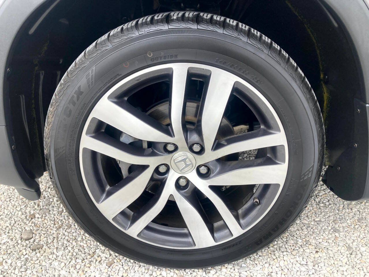 Used 2017 Honda Pilot Touring image 30