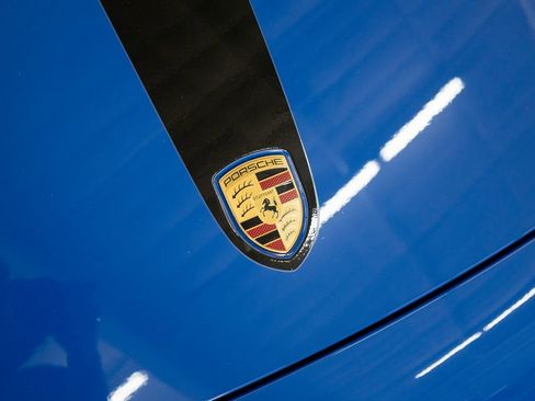 Certified 2025 Porsche 911 Carrera GTS RWD image 12