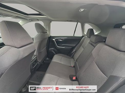 Used 2019 Toyota RAV4 XLE image 13