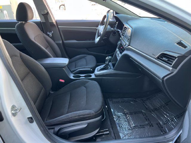 Used 2020 Hyundai Elantra Value Edition w/ Cargo Package (C1) FWD image 37