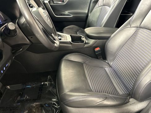 Used 2022 Toyota RAV4 XSE AWD/4WD image 22