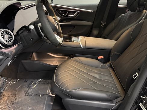 Certified 2023 Mercedes-Benz EQS AMG 4MATIC image 24