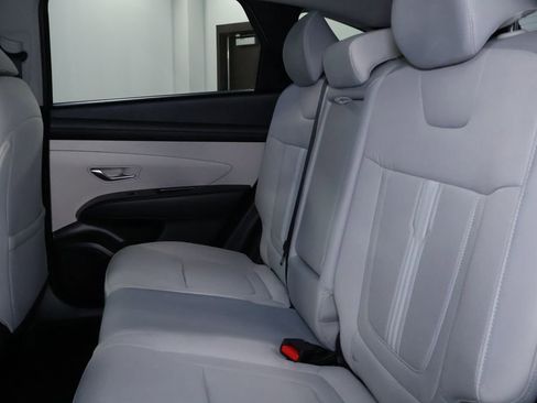 Used 2025 Hyundai Tucson SEL image 13