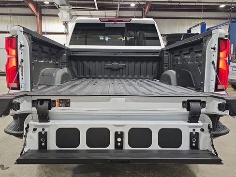 New 2026 Chevrolet Silverado 2500 LT w/ Trail Boss Package AWD/4WD image 12