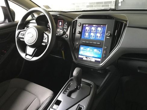 Certified 2024 Subaru Crosstrek 2.0i image 8