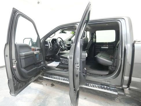 Used 2017 Ford F150 Lariat w/ Equipment Group 502A Luxury image 28