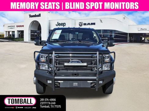 Used 2022 Ford F450 Lariat w/ Lariat Value Package image 2