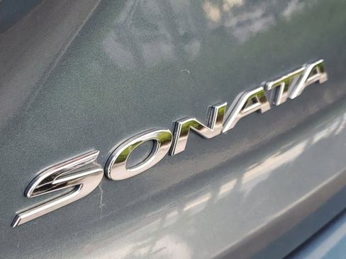 Used 2015 Hyundai Sonata Limited image 8