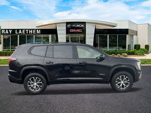 New 2026 GMC Acadia AT4 w/ Luxury Package image 6