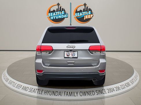 Used 2019 Jeep Grand Cherokee Limited RWD image 4