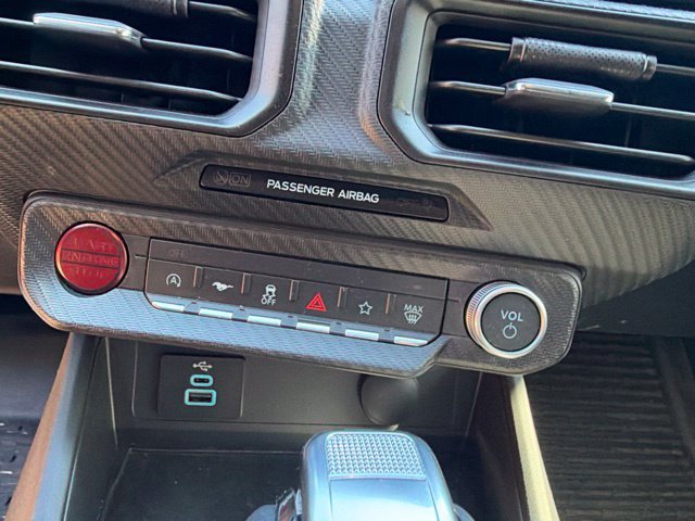 Used 2025 Ford Mustang Coupe RWD image 11