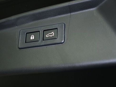 Certified 2025 Subaru Outback Limited w/ Popular Package #2 image 70