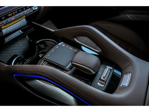 New 2026 Mercedes-Benz GLE 580 4MATIC image 17