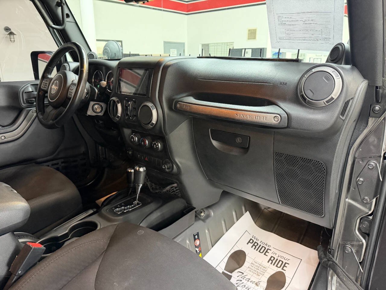 Used 2014 Jeep Wrangler Unlimited Sport w/ Quick Order Package 24S AWD/4WD image 18