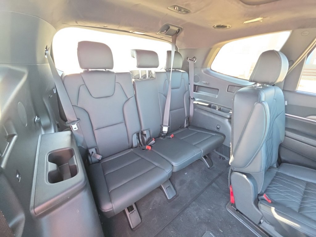 Certified 2025 Kia Telluride SX Prestige X-Pro AWD/4WD image 30