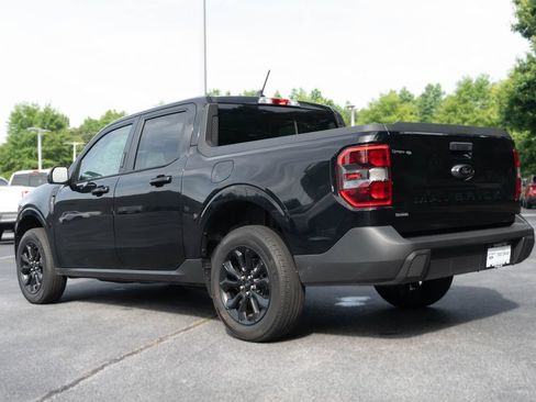 Used 2023 Ford Maverick Lariat w/ Black Appearance Package FWD image 8