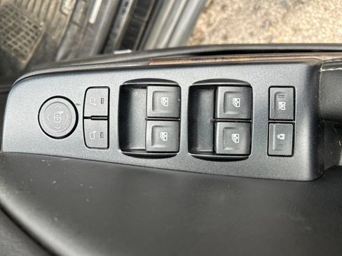 Used 2015 Chevrolet Tahoe LT w/ Max Trailering Package AWD/4WD image 11