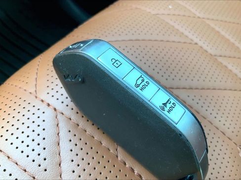 Certified 2025 Kia Telluride SX Prestige X-Pro image 15