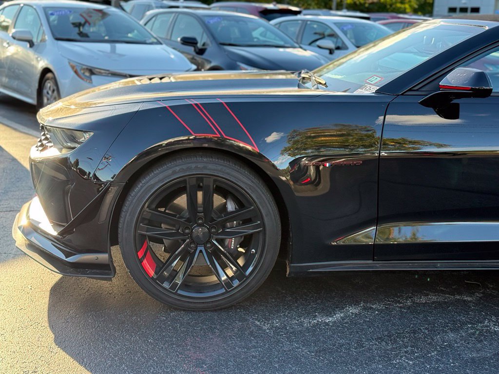 Used 2023 Chevrolet Camaro LT w/ Redline Edition RWD image 3