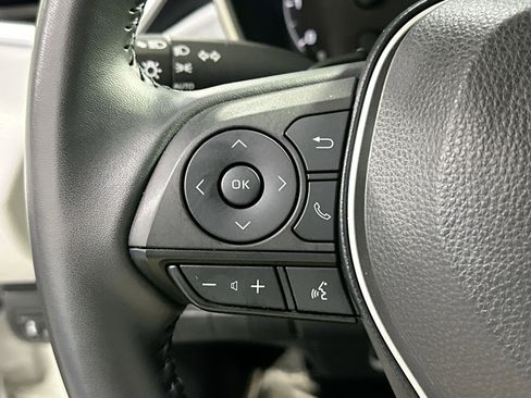 Used 2023 Toyota Corolla SE image 21