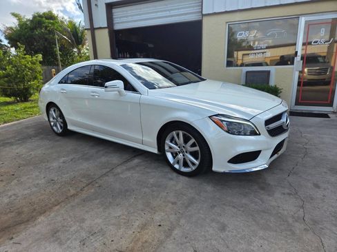 Used 2016 Mercedes-Benz CLS 550 4MATIC image 1