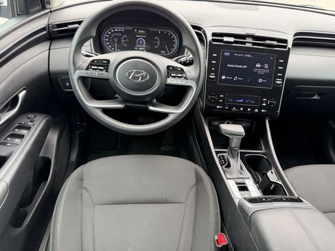 Used 2024 Hyundai Tucson SEL FWD image 17