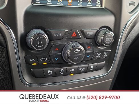 Used 2020 Jeep Grand Cherokee Laredo RWD image 18