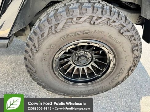 Used 2013 Jeep Wrangler Unlimited Sahara w/ Connectivity Group AWD/4WD image 12