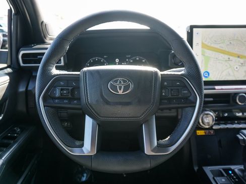 Used 2025 Toyota Tacoma Limited image 16