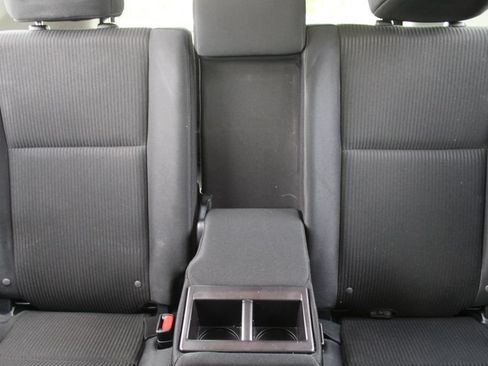 Used 2018 Toyota RAV4 LE FWD image 48
