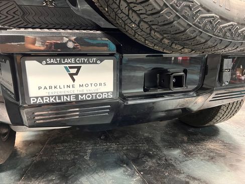 Used 2025 GMC Hummer EV 2X AWD/4WD image 24