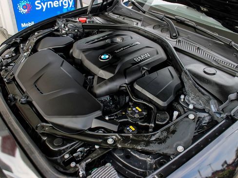 Used 2020 BMW 230i xDrive Convertible w/ Convenience Package image 44