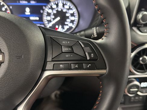 Used 2025 Nissan Sentra SR w/ Midnight Edition FWD image 22