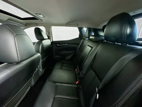Used 2017 Nissan Rogue Sport SL w/ SL Premium Package FWD image 26