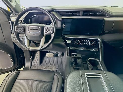 Used 2022 GMC Sierra 1500 Denali image 17