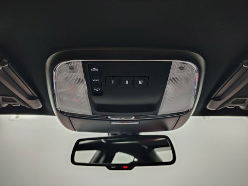 Used 2020 Dodge Charger Scat Pack w/ Driver Convenience Group image 47