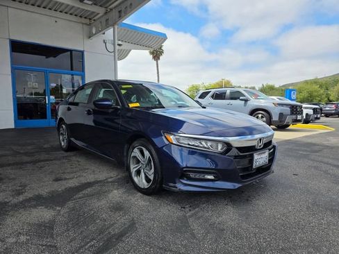 Used 2018 Honda Accord EX image 3