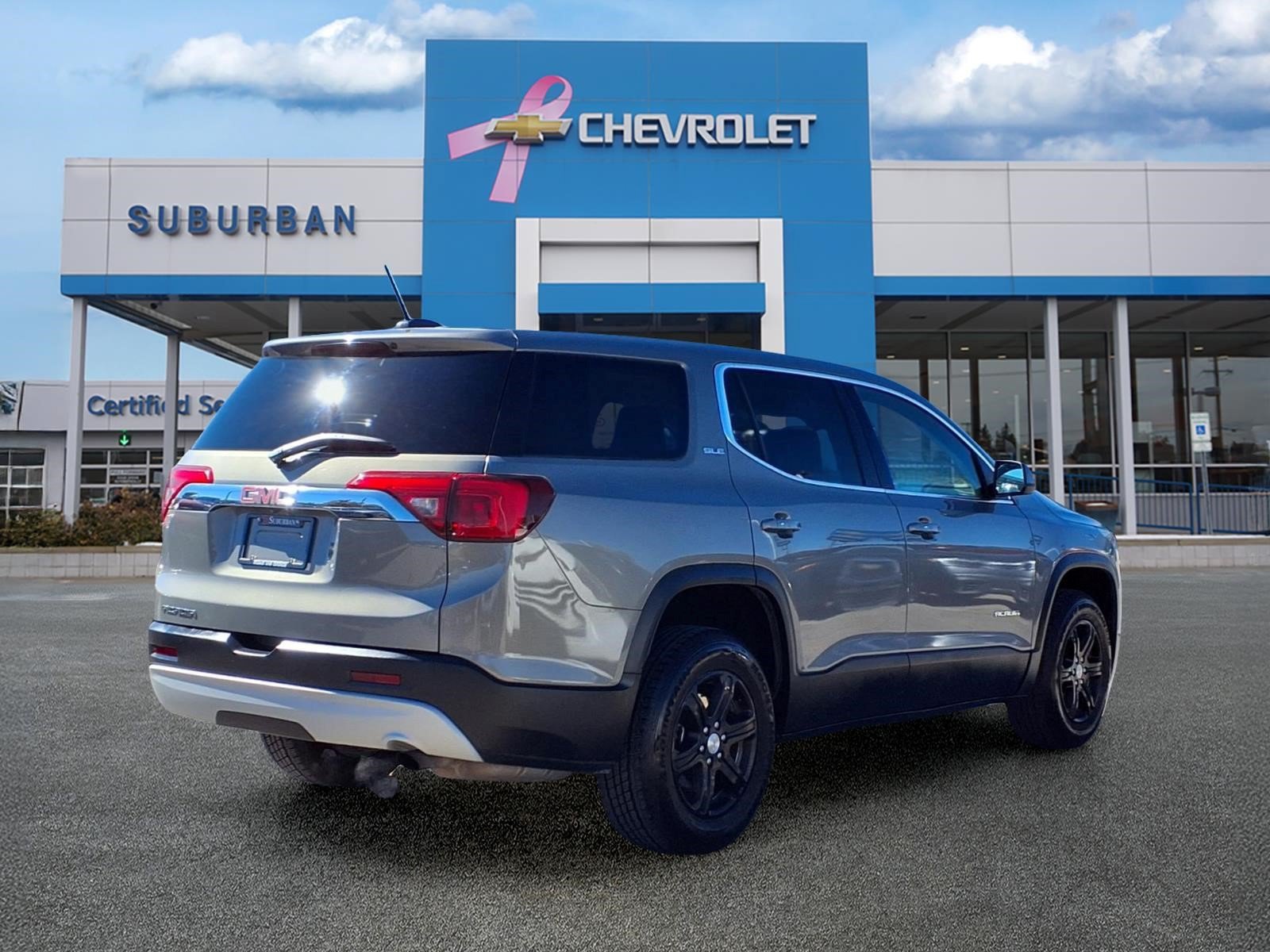 Used 2019 GMC Acadia SLE FWD image 4