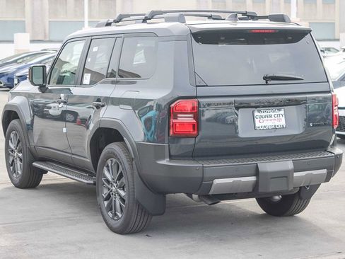 New 2026 Toyota Land Cruiser image 7
