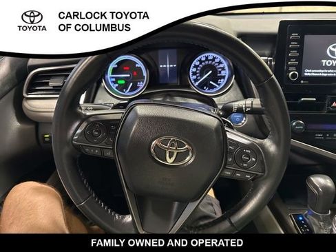 Used 2022 Toyota Camry SE image 24