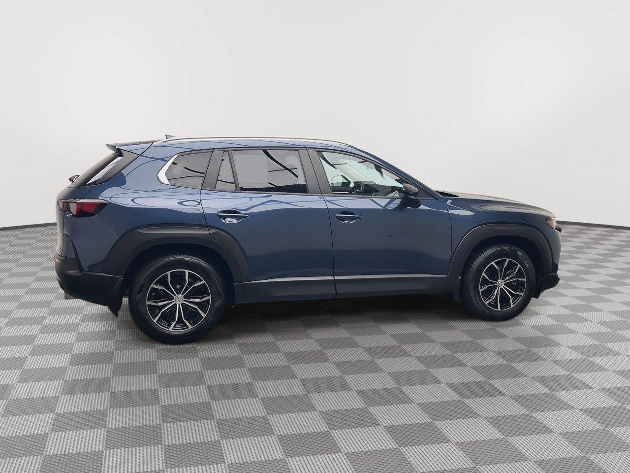 Used 2024 MAZDA CX-50 AWD 2.5 S w/ Premium Package image 40