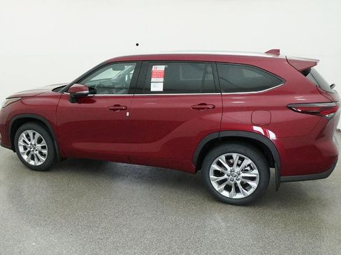 New 2026 Toyota Highlander Limited image 87