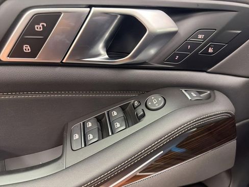 New 2026 BMW X5 xDrive40i AWD/4WD image 12
