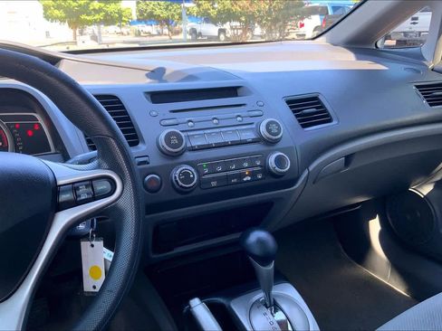 Used 2010 Honda Civic LX image 6