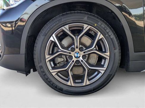 Used 2020 BMW X1 xDrive28i image 9