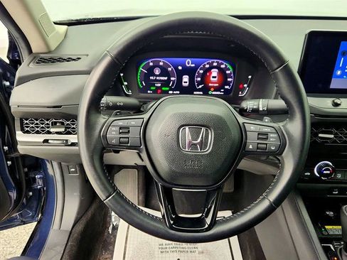 Used 2025 Honda Accord EX-L image 14